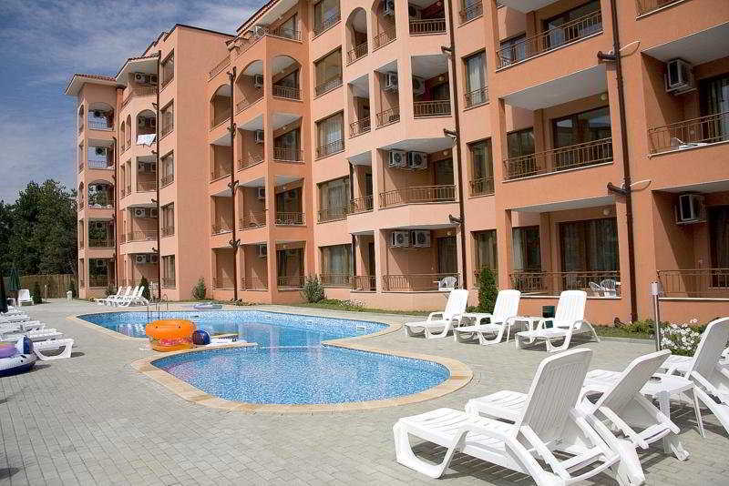 Sunflower Aparthotel Sunny Beach Ngoại thất bức ảnh