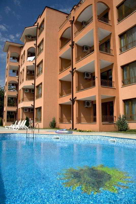 Sunflower Aparthotel Sunny Beach Ngoại thất bức ảnh